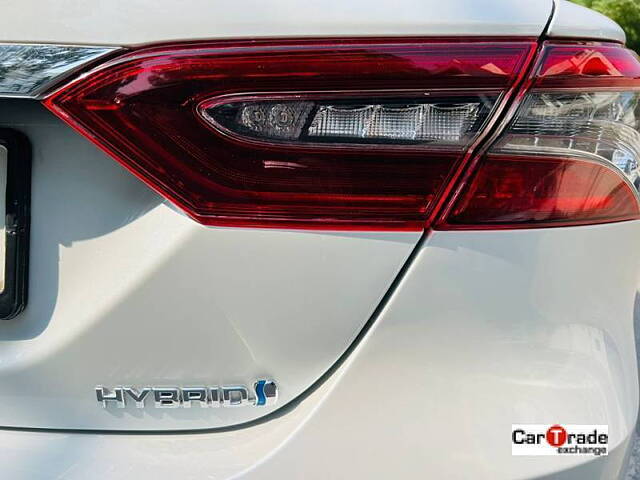 Used Toyota Camry Hybrid in Delhi