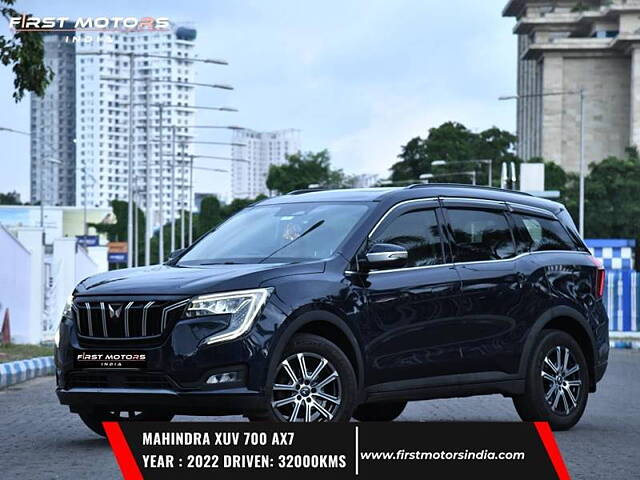 Used Mahindra XUV700 AX 7 Petrol AT 7 STR [2021] in Kolkata