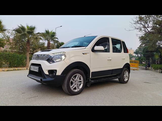 Used Mahindra NuvoSport N8 AMT in Delhi