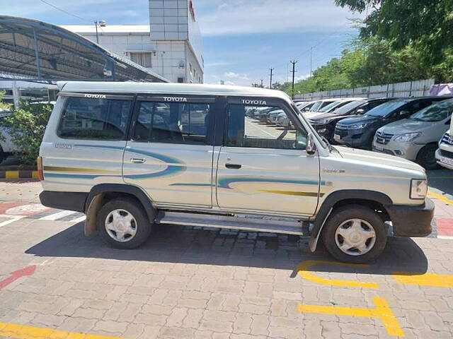 Used Toyota Qualis [2002-2004] FS F6 in Tiruchirappalli