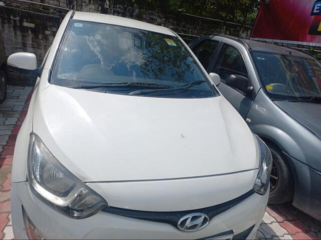 Used 2013 Hyundai i20 in Lucknow
