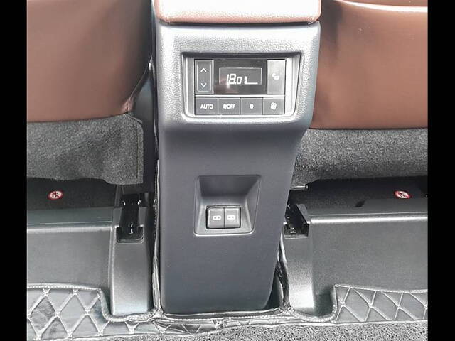Used Toyota Innova Hycross ZX (O) Hybrid 7 STR in Mumbai