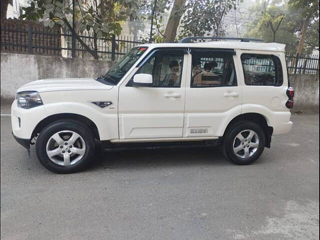 Used Mahindra Scorpio 2021 S9 2WD 8 STR in Delhi