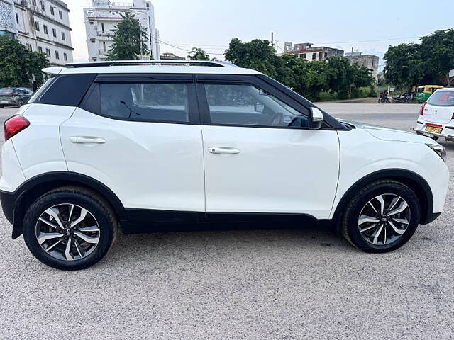 Used Mahindra XUV300 [2019-2024] 1.5 W8 (O) [2019-2020] in Jaipur