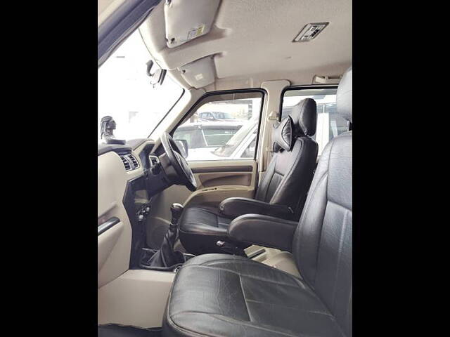 Used Mahindra Scorpio [2014-2017] S8 1.99 [2016-2017] in Varanasi