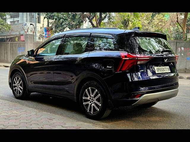 Used Mahindra XUV700 AX 7 Diesel  AT Luxury Pack 7 STR [2021] in Delhi