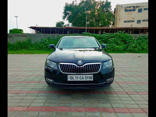 Used 2015 Skoda Superb in Delhi