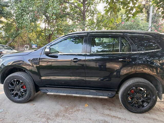 Used Ford Endeavour [2016-2019] Titanium 3.2 4x4 AT in Lucknow