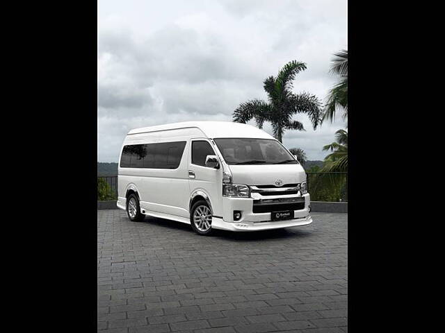 Used Toyota Commuter HiAce 3.0 L in Malappuram