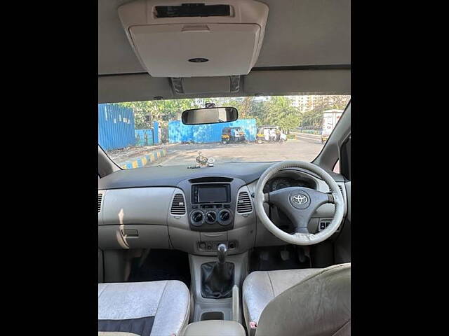 Used Toyota Innova [2005-2009] 2.5 G4 8 STR in Mumbai