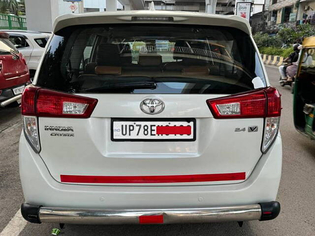 Used Toyota Innova Crysta [2016-2020] 2.4 V Diesel in Kanpur