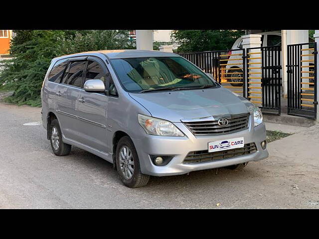 Used Toyota Innova [2009-2012] 2.5 VX 8 STR BS-IV in Chennai