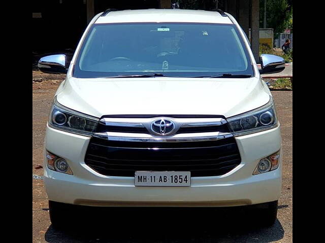 Used 2017 Toyota Innova Crysta in Sangli