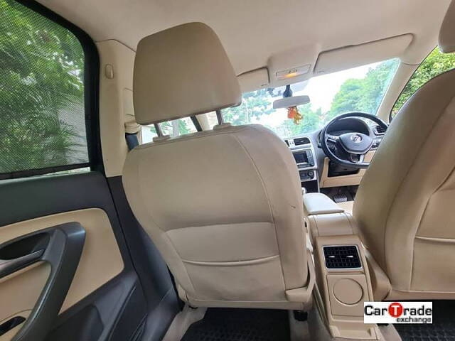 Used Volkswagen Vento [2015-2019] Highline Diesel AT [2015-2016] in Hyderabad