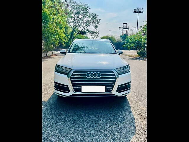 Used 2019 Audi Q7 in Delhi