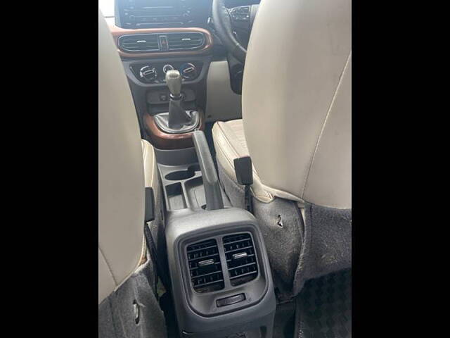 Used Hyundai Aura [2020-2023] S 1.2 CNG in Delhi