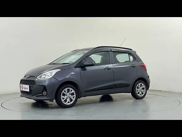 Used 2017 Hyundai Grand i10 in Delhi