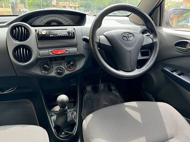 Used Toyota Etios Liva [2011-2013] G in Mumbai