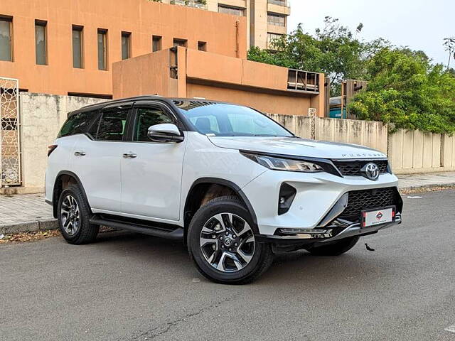 Used Toyota Fortuner 4X2 AT 2.8 Legender in Pune