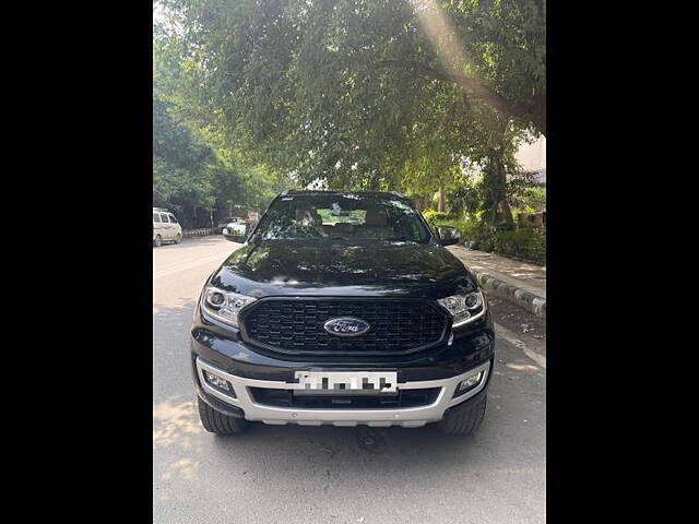 Used 2020 Ford Endeavour in Delhi