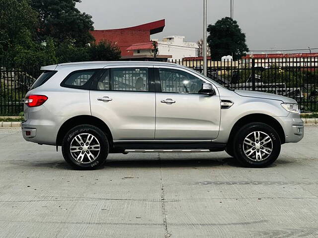 Used Ford Endeavour [2016-2019] Titanium 3.2 4x4 AT in Lucknow