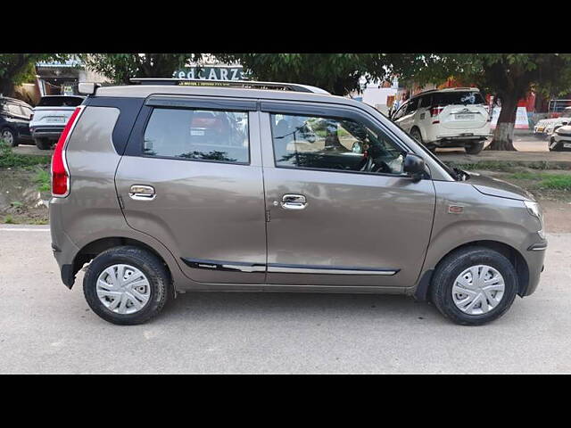 Used Maruti Suzuki Wagon R 1.0 [2014-2019] LXI CNG in Lucknow