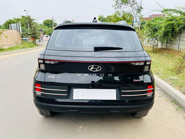 Used Hyundai Venue [2022-2023] SX (O) 1.0 Turbo DCT in Ahmedabad