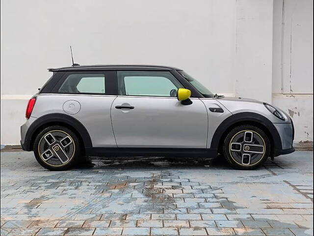 Used MINI Cooper SE 3-Door in Ahmedabad