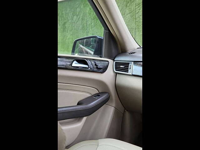 Used Mercedes-Benz M-Class ML 250 CDI in Mumbai