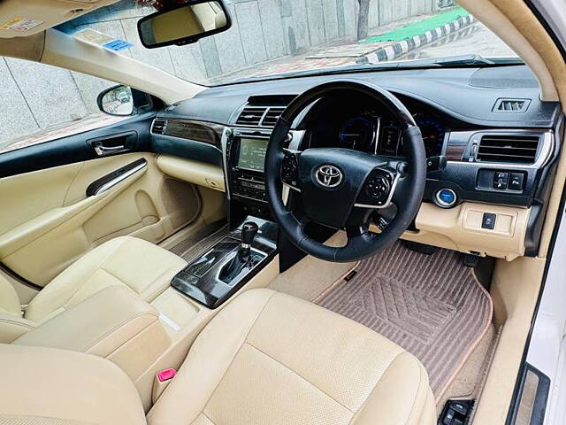 Used Toyota Camry Hybrid in Delhi