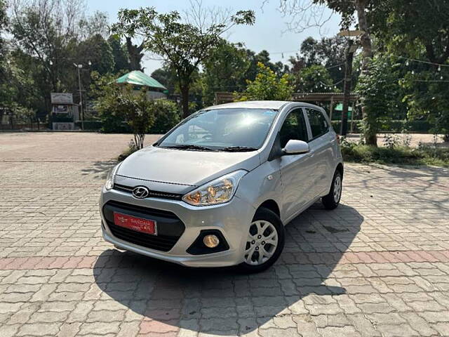 Used 2015 Hyundai i10 in Jalandhar