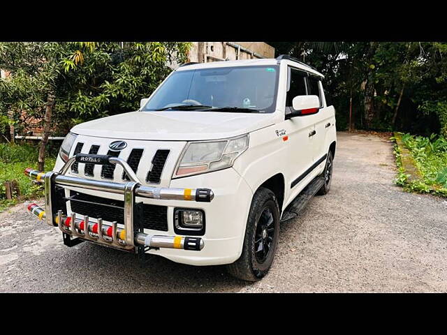 Used Mahindra TUV300 [2015-2019] T8 in Kolkata