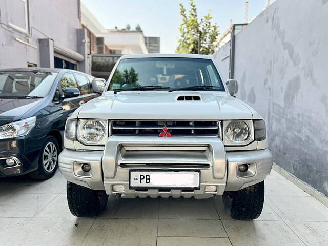 Used 2011 Mitsubishi Pajero in Chandigarh