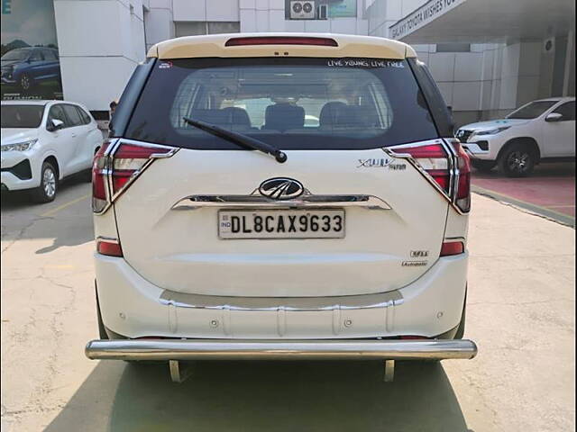 Used Mahindra XUV500 W11 AT in Delhi