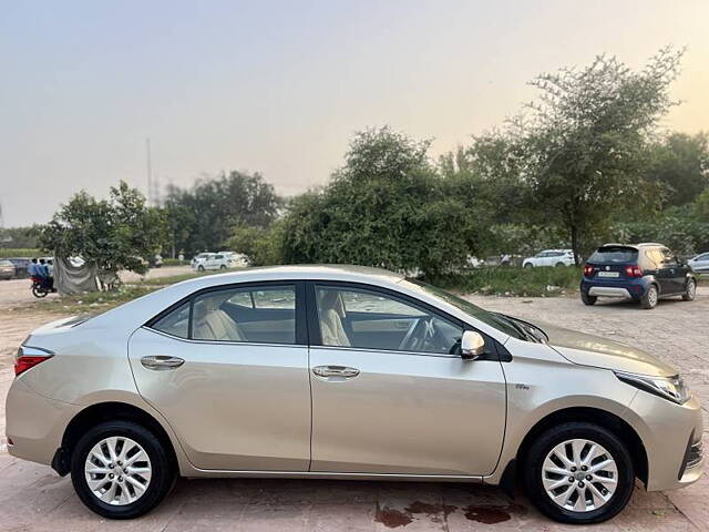 Used Toyota Corolla Altis G CVT Petrol in Delhi