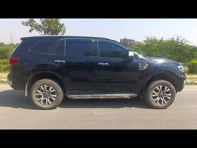 Used Ford Endeavour Titanium Plus 2.0 4x4 AT in Noida