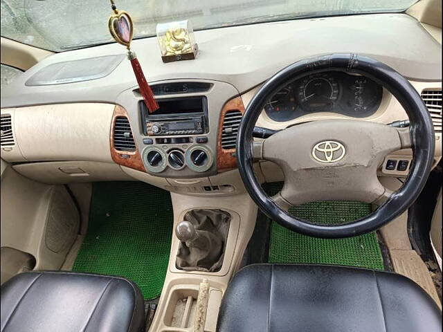 Used Toyota Innova [2005-2009] 2.5 V 8 STR in Mumbai