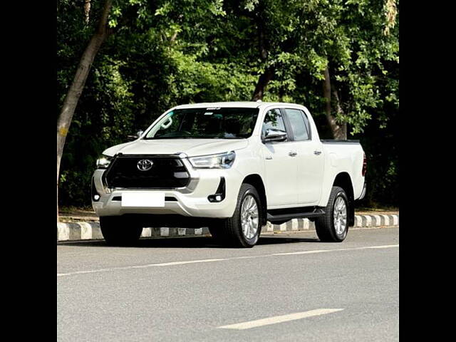 Used Toyota Hilux High 4X4 MT in Delhi