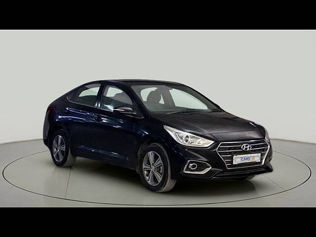 Used 2017 Hyundai Verna in Delhi