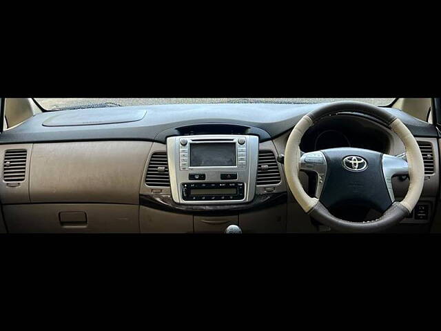 Used Toyota Innova [2013-2014] 2.5 VX 7 STR BS-III in Mumbai