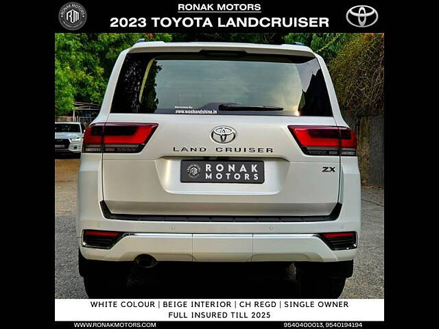 Used Toyota Land Cruiser ZX Diesel in Delhi