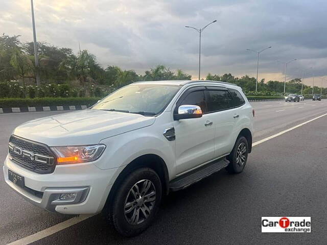 Used Ford Endeavour [2016-2019] Titanium 2.2 4x2 AT in Hyderabad