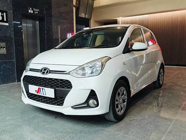 Used Hyundai Grand i10 Magna U2 1.2 CRDi in Ahmedabad