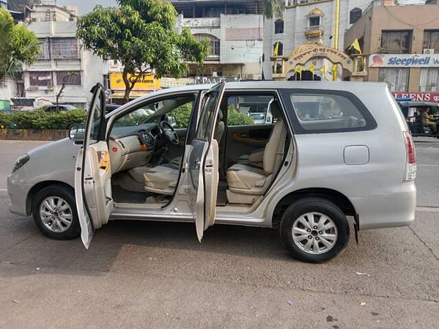 Used Toyota Innova [2005-2009] 2.5 V 7 STR in Mumbai