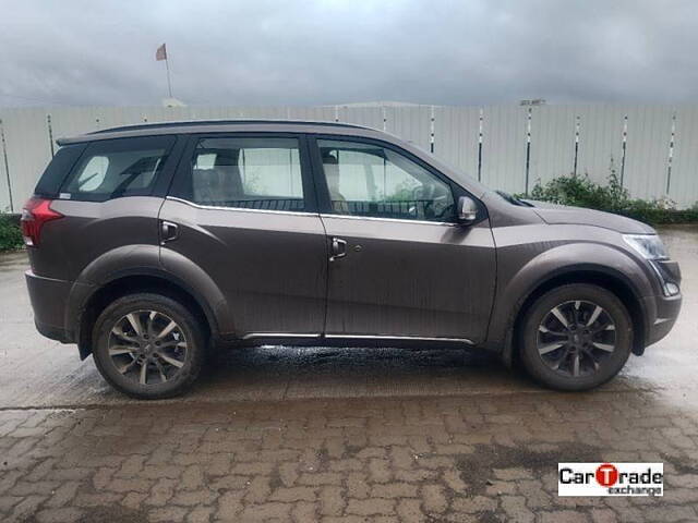 Used Mahindra XUV500 W11 AT in Pune