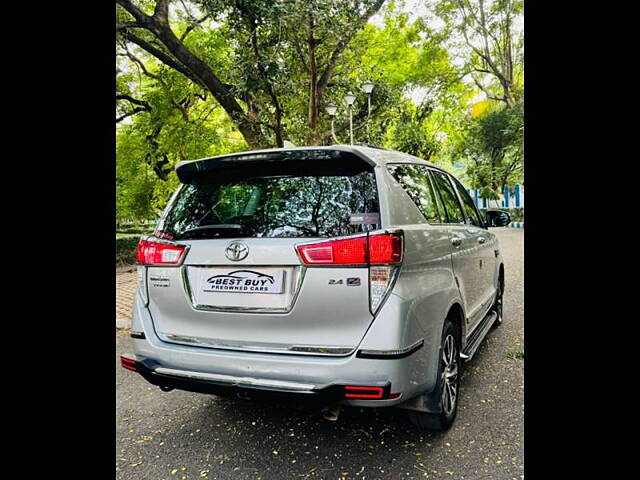 Used Toyota Innova Crysta ZX 2.4 7 STR in Kolkata