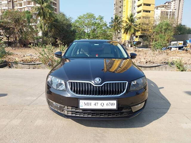 Used 2016 Skoda Octavia in Pune