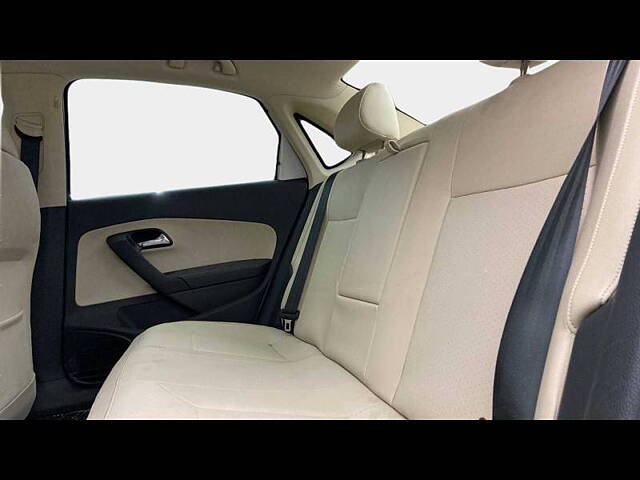 Used Skoda Rapid Style 1.6 MPI in Delhi