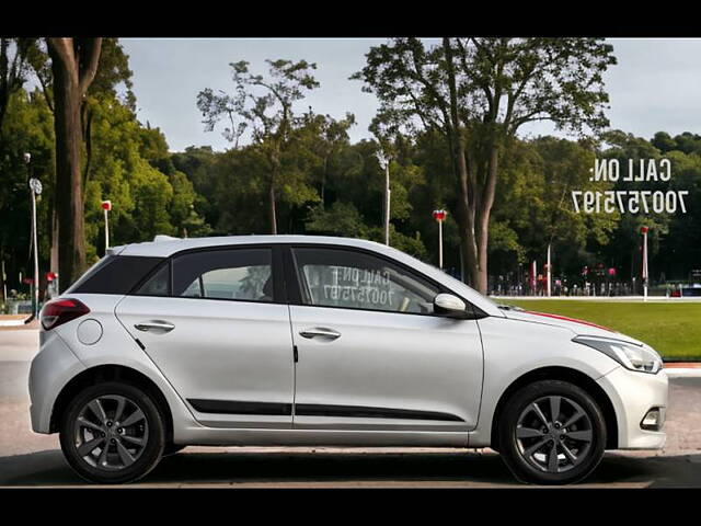 Used Hyundai Verna [2011-2015] Fluidic 1.6 VTVT SX Opt in Lucknow