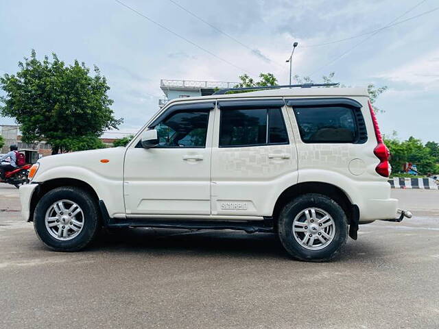 Used Mahindra Scorpio [2009-2014] VLX 2WD BS-IV in Lucknow